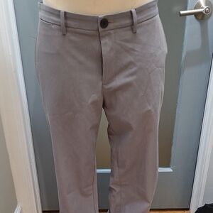 Ministry of Supply Men's Light Gray Chinos